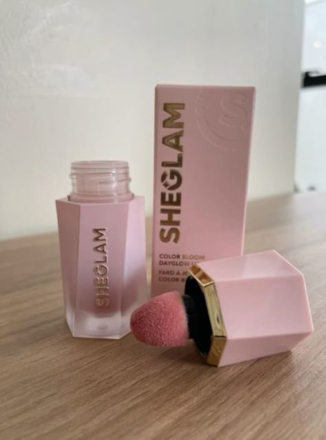 Bloom Liquid Blush-on