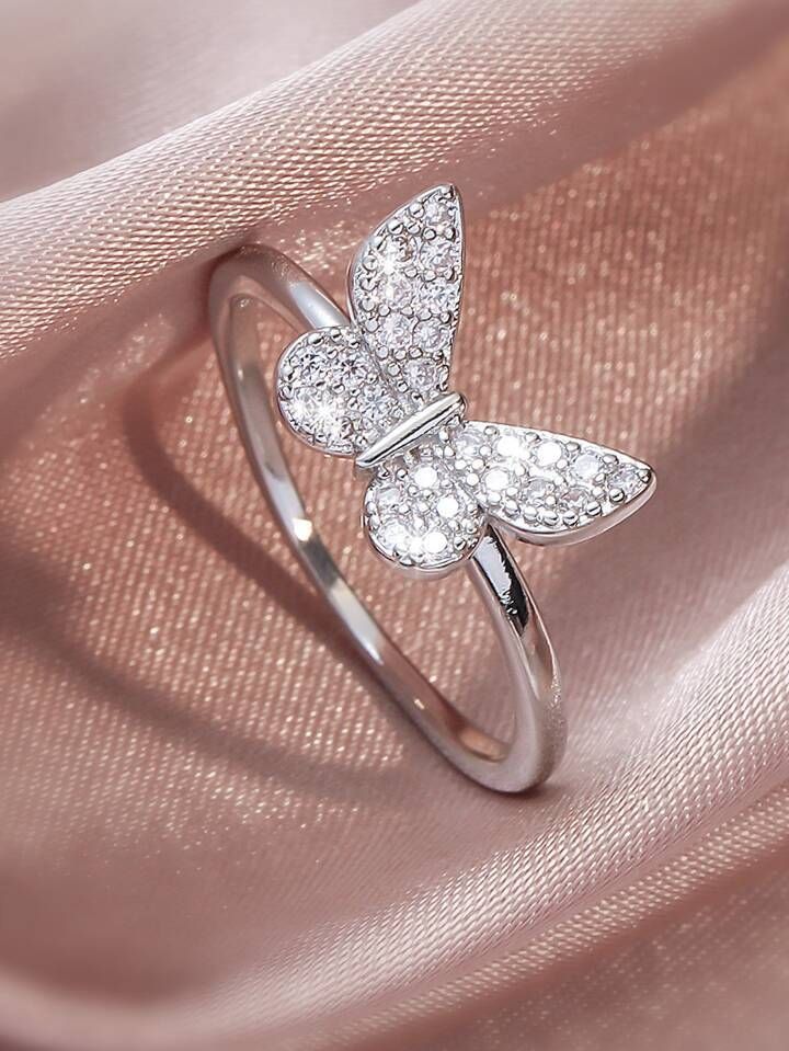 🦋 Butterfly Crystal Adjustable Ring