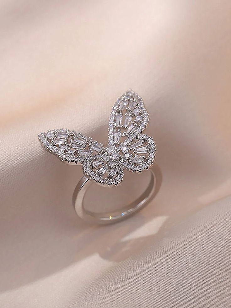 🦋 Butterfly Crystal Adjustable Ring